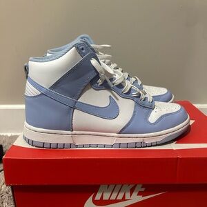 NIKE DUNKS WHITE/ALUMINUM